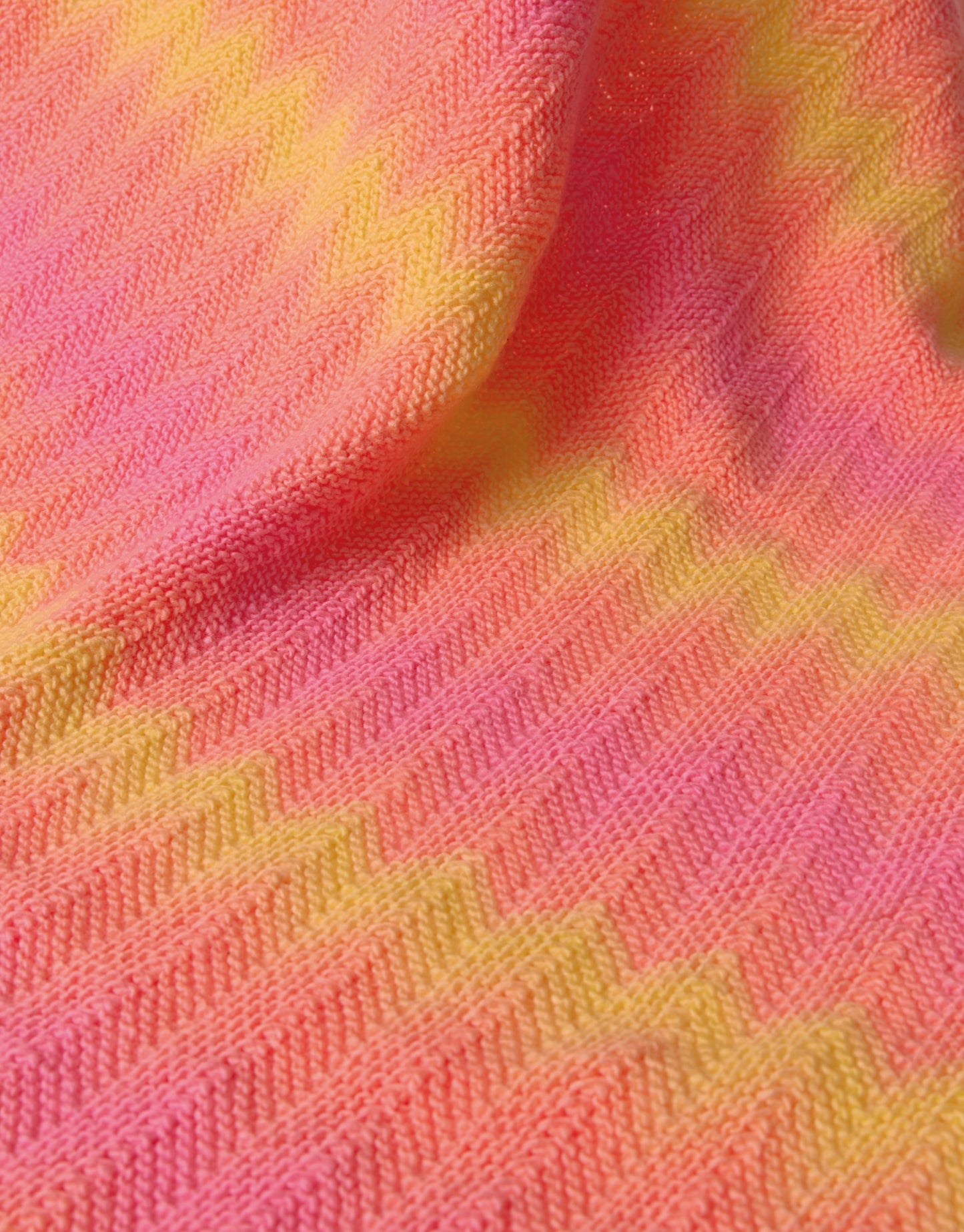 Knitting Pattern 10929 - Rippling Colour Sofa Set in Jewelspun Ombre Aran