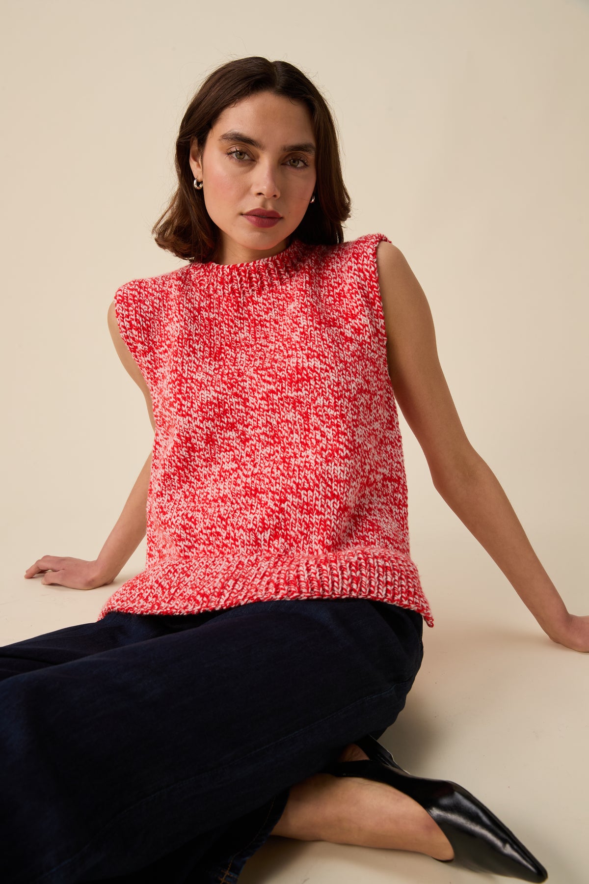 Knitting Pattern 10952 - Twin Round Neck Vest in Bonus Marl Chunky