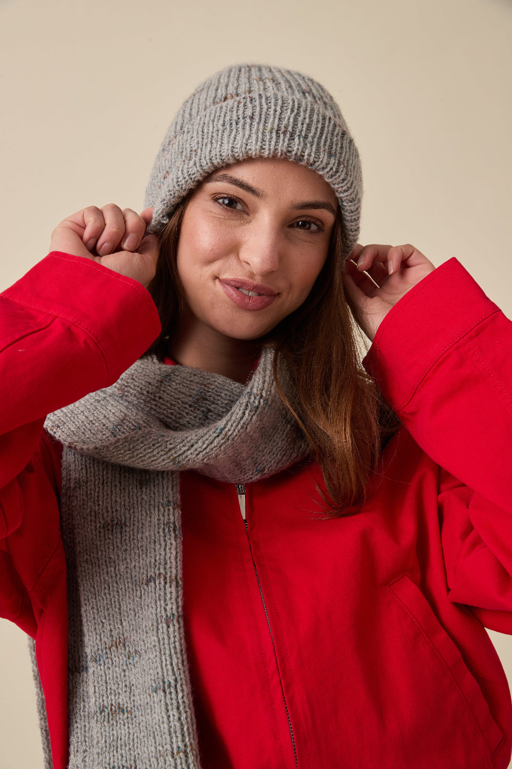 Knitting Pattern 10965 - Match Hat & Scarf Set in Embers DK