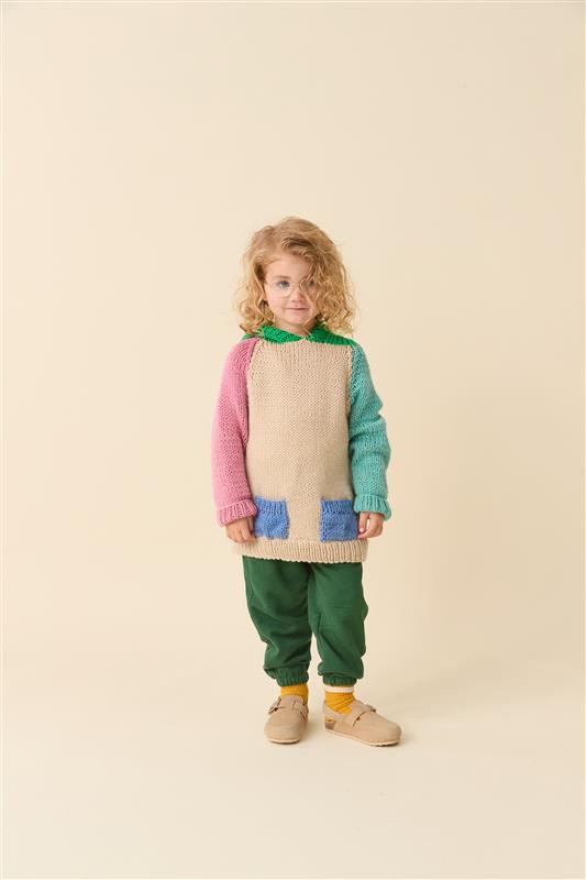 Knitting Pattern 2633 - Hoodie in Sirdar Snuggly Chunky