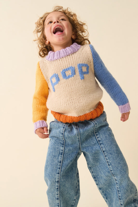 Knitting Pattern 2635 - Sweater in Sirdar Snuggly Chunky