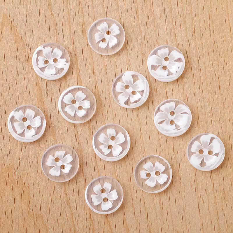 2 Hole Button - 14mm - Clear/White - Five Petal Flower