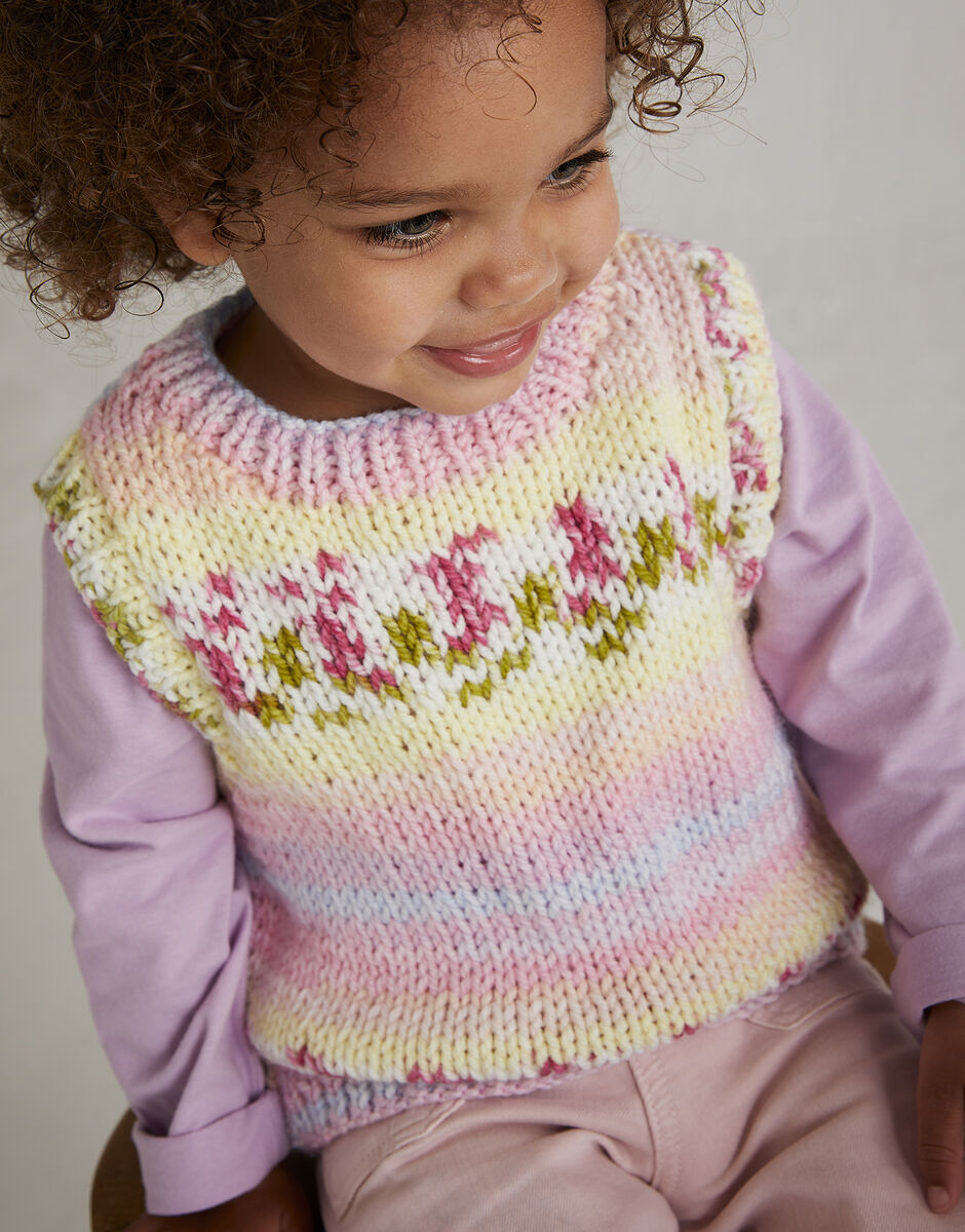 Knitting Pattern 5571 - PETAL SWEATER DRESS IN HAYFIELD BABY BLOSSOM CHUNKY