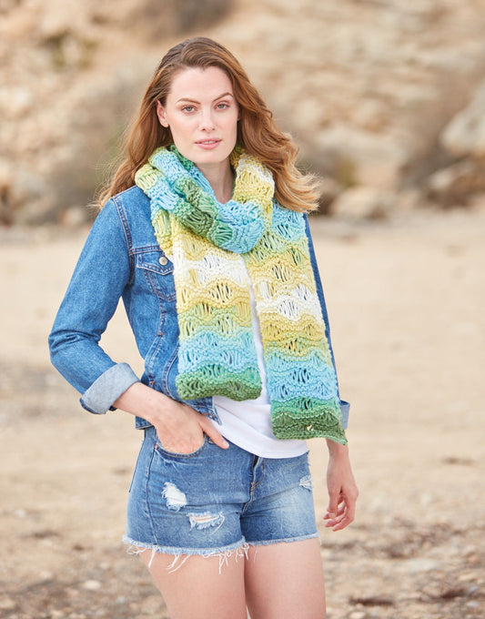 Knitting Pattern 8255 - Hat & Scarf in Spirit Chunky