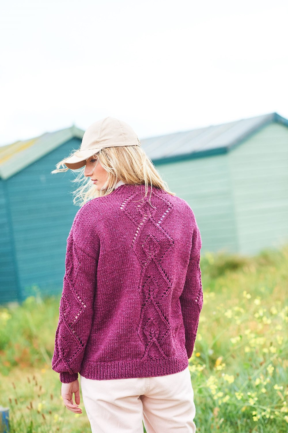 Knitting Pattern 9946 - Cardigans in Recreate Chunky
