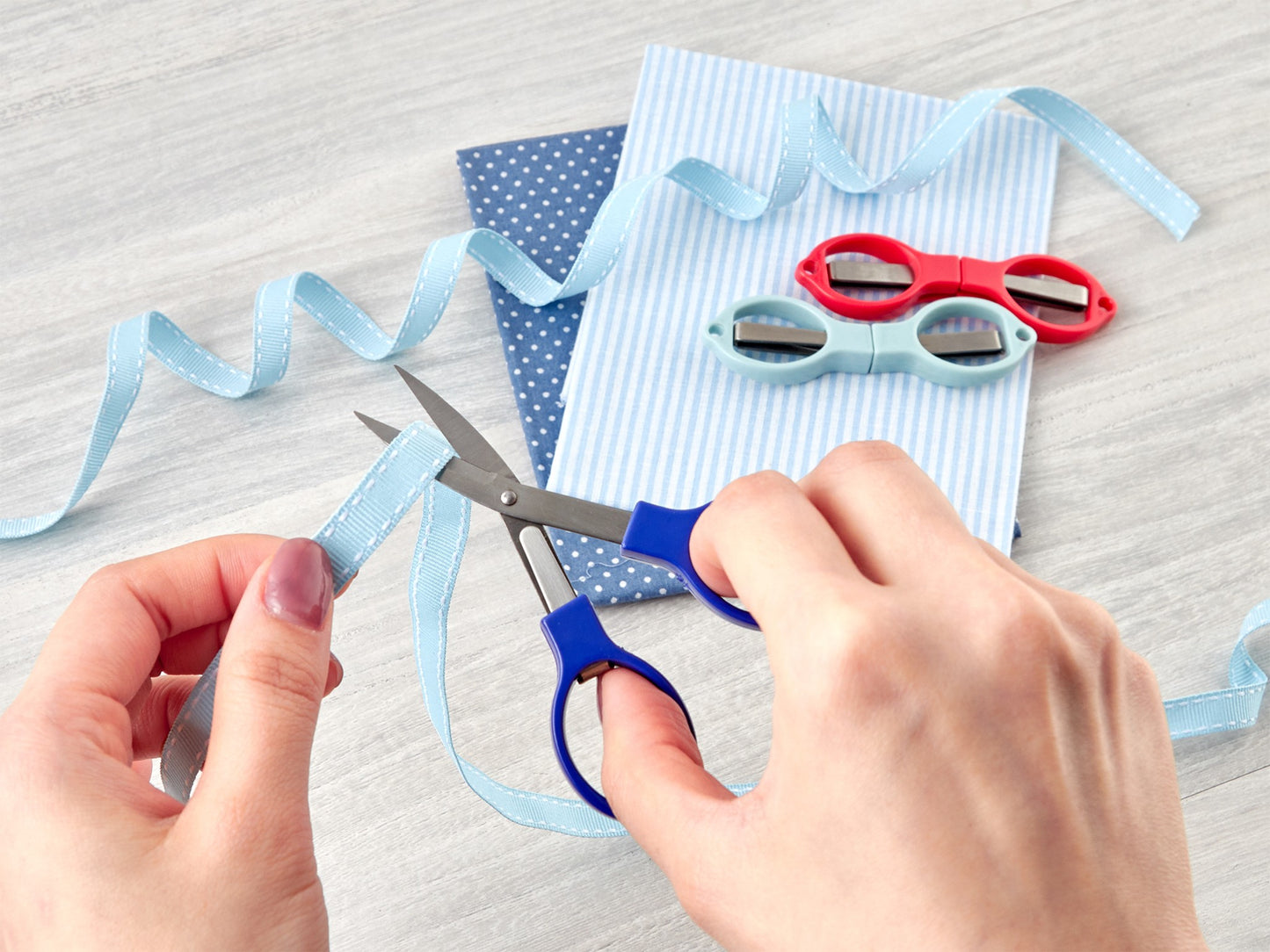 Folding Scissors - Ideal For Travel