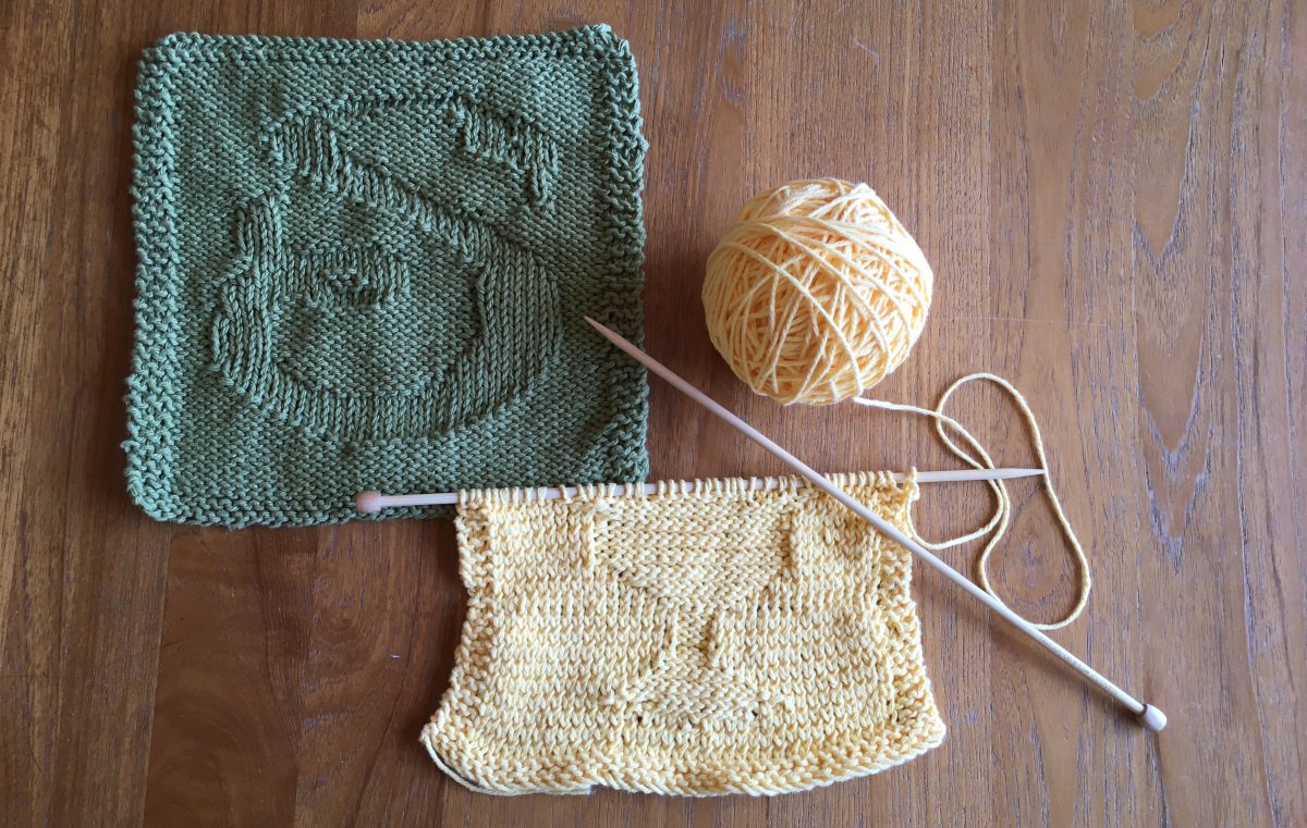 HARRY POTTER - Knitting Magic - The Official Knitting Pattern Book