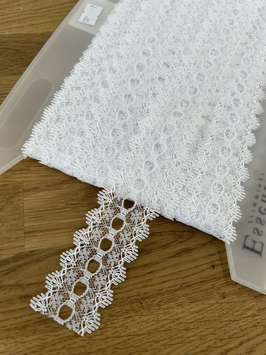 Knit In Lace (Eyelet) - 30mm - White