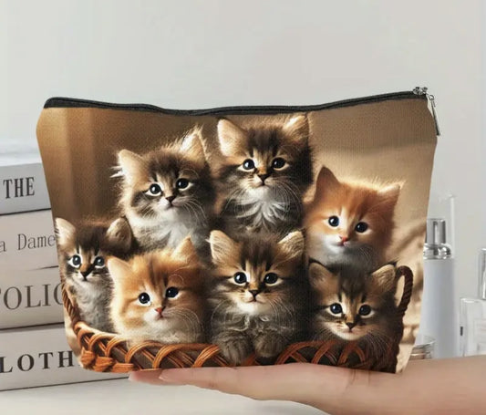 Zipped Pouch - Kittens