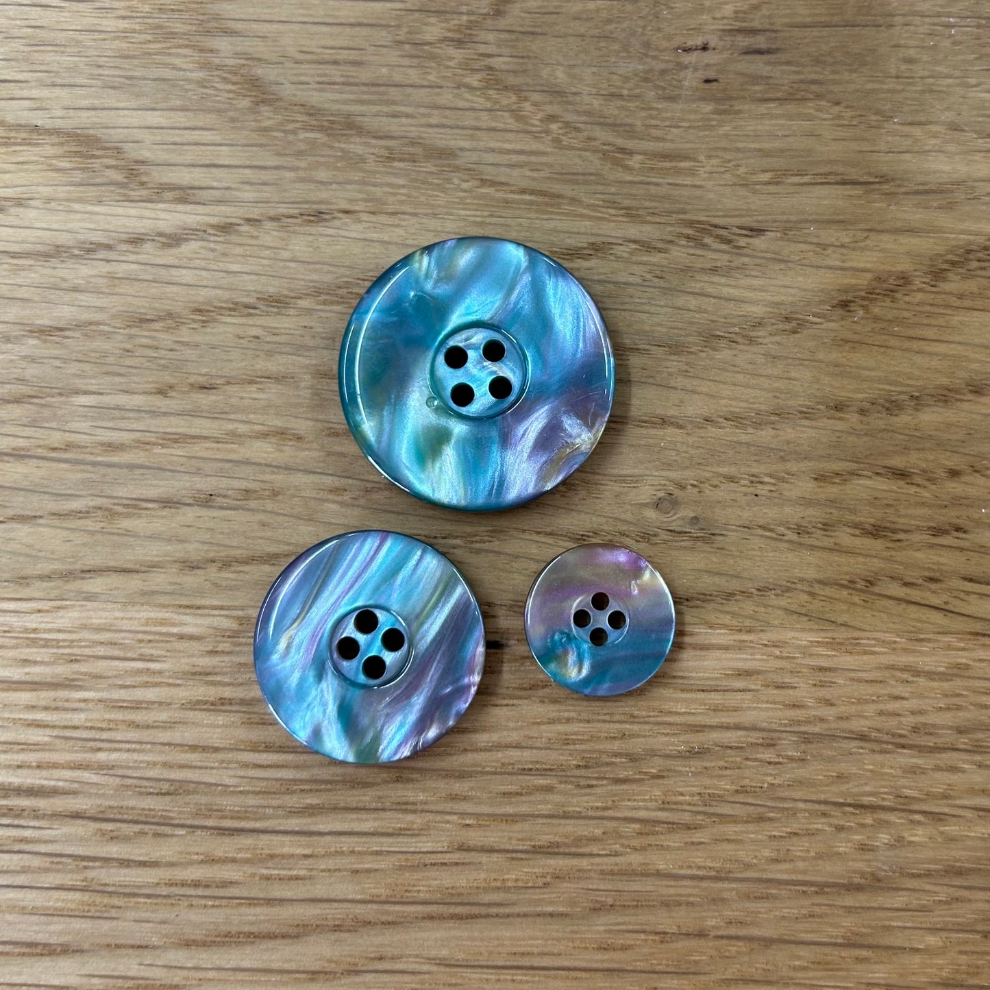 4 Hole - Pearl Button - Aqua - 3 Sizes Available