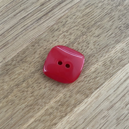 2 Hole Button - 23mm - Red Square