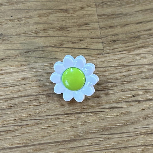 Button with Shank - 14mm - Daisy - Lime Green