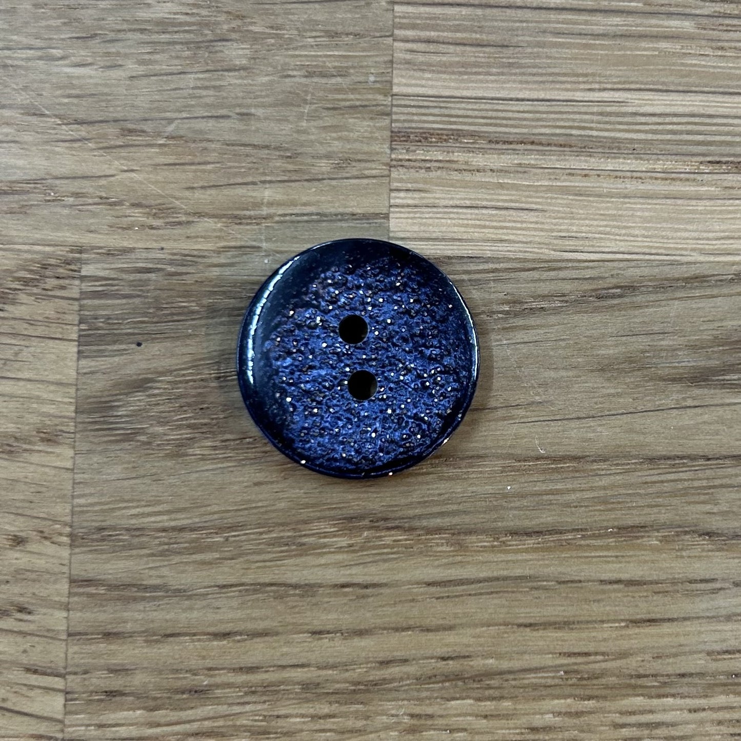 2 Hole Button - 20mm - Navy Sparkle