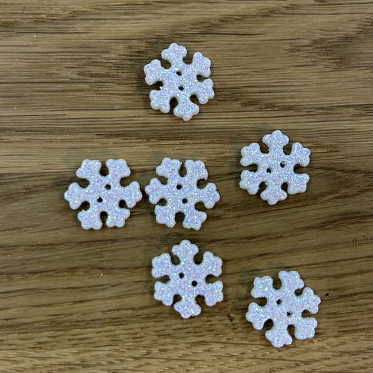 2 Hole Button - 18mm - Frosted Snowflake - White