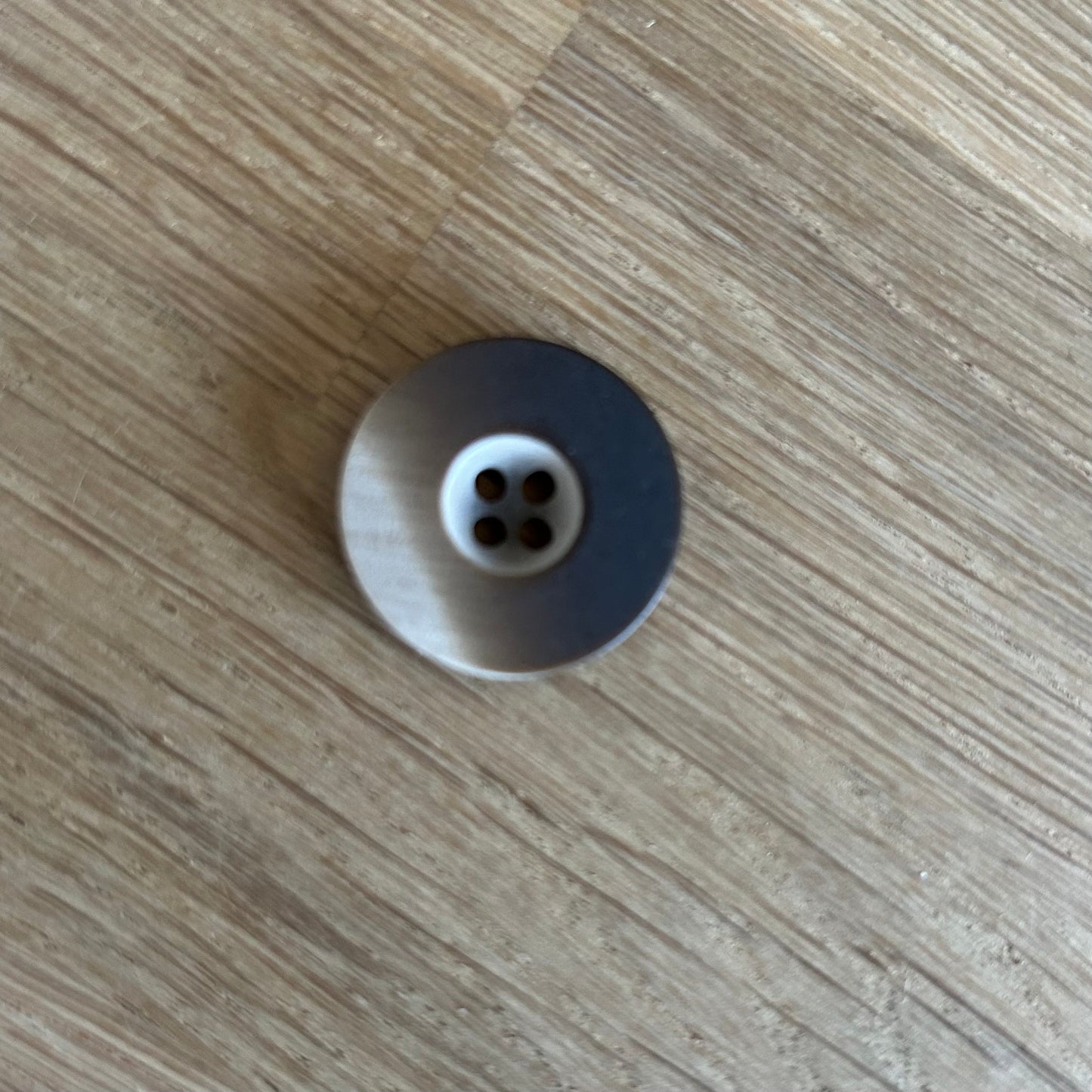 4 Hole Button - 23mm - Shaded Brown/Beige