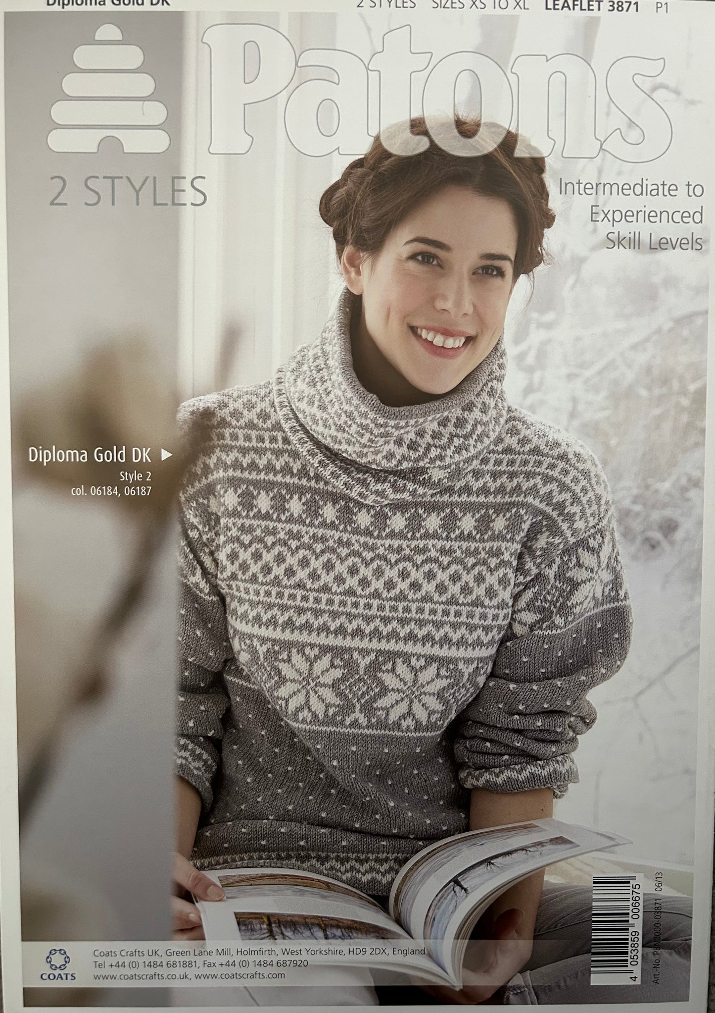 Knitting Pattern 3871 - Sweater, Sweatband & Mittens in Diploma Gold DK