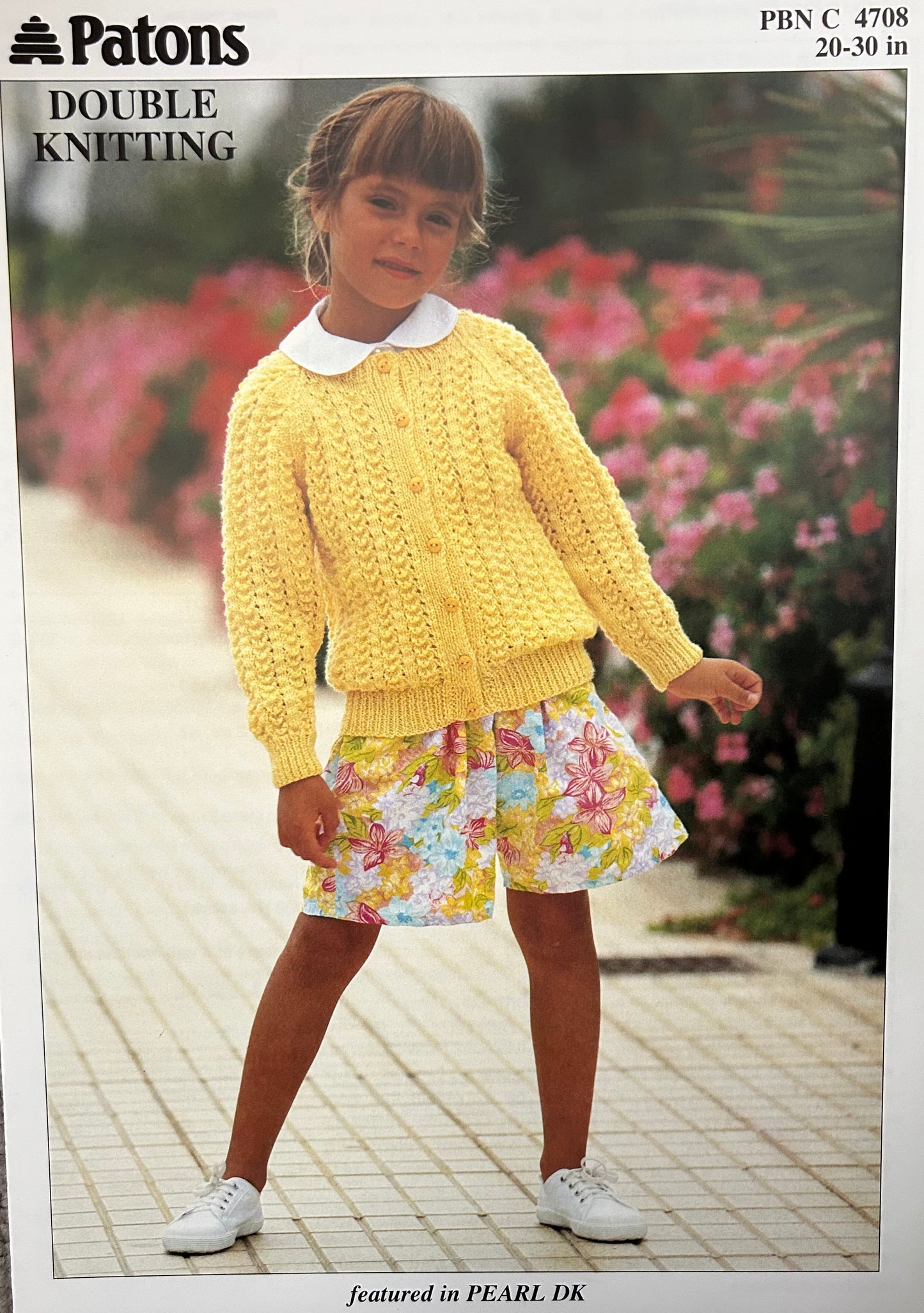 Knitting Pattern 4708 - Cardigan in Pearl DK