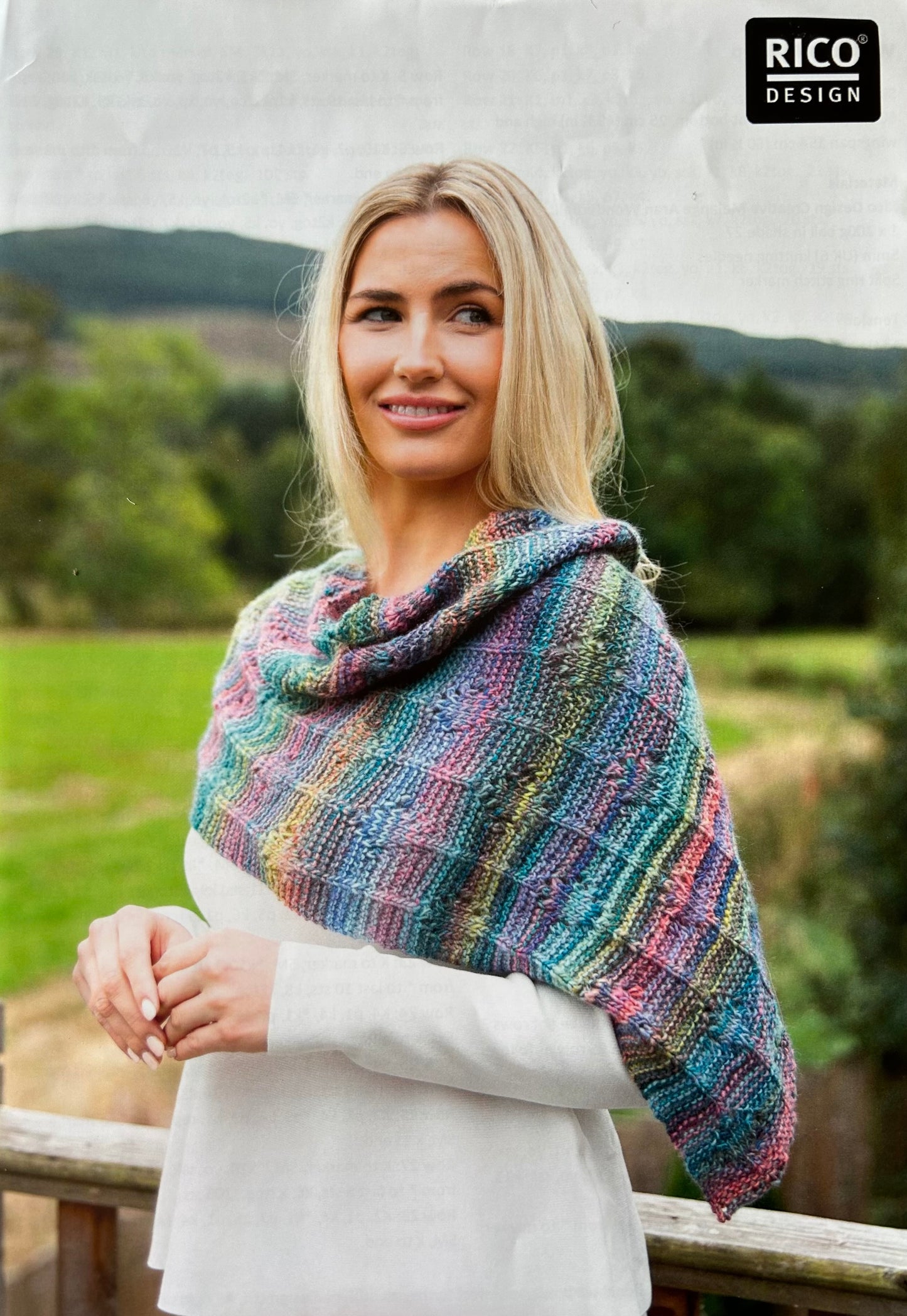 Knitting Pattern - Wonderball Aran Wrap - FREE (Only with purchase of yarn)