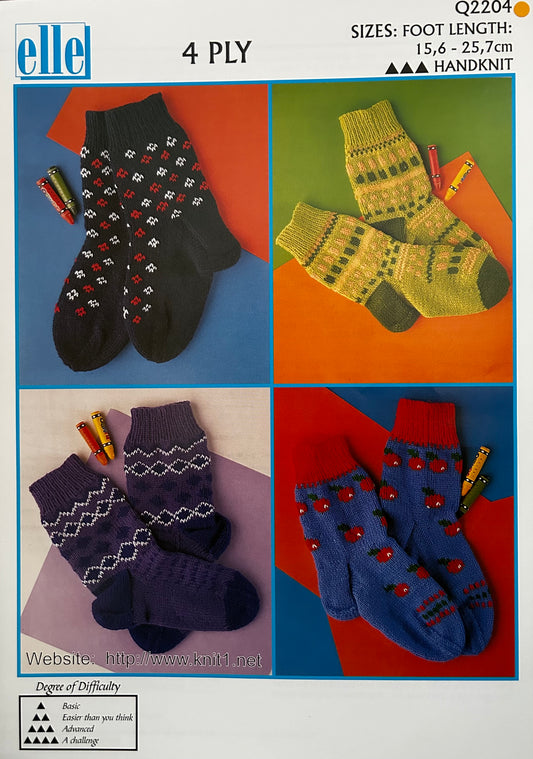 Knitting Pattern Q2204 - Fun Socks for Children in 4 Ply