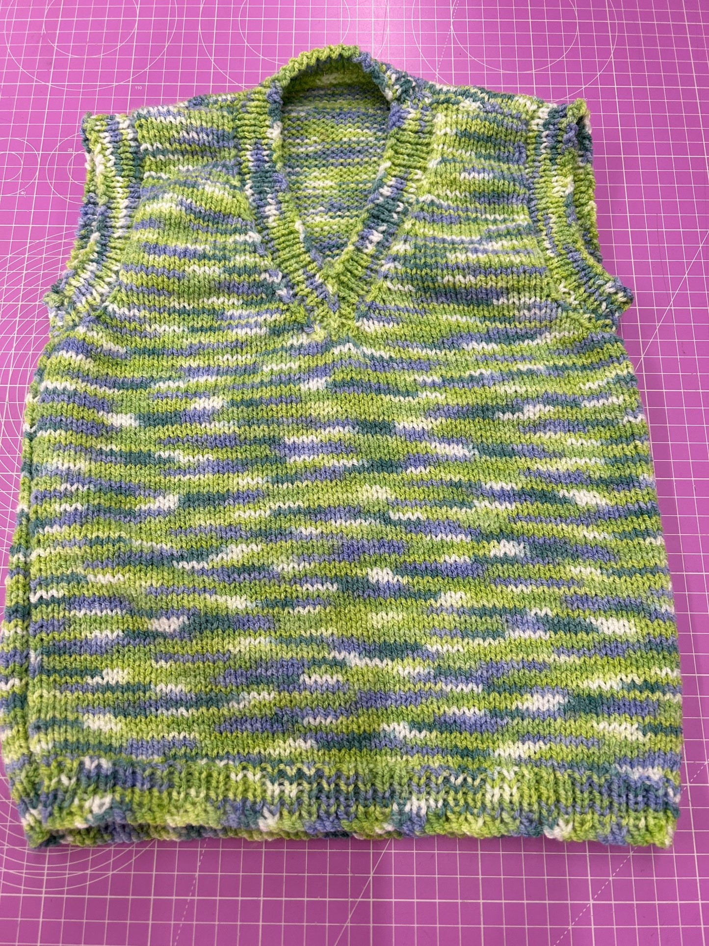 NEW ARRIVAL RANDOM DK 200g - More Colours Available
