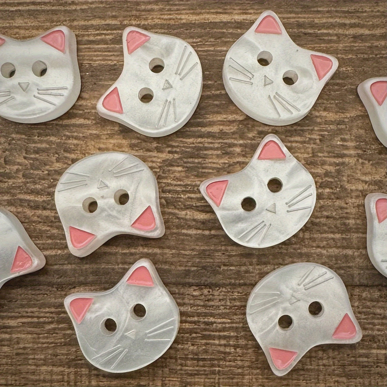 2 Hole Button - 12mm - Pink Kitten