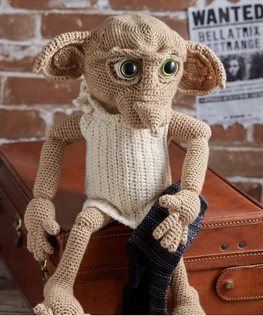 HARRY POTTER - Crochet Wizardry - The Official Crochet Pattern Book