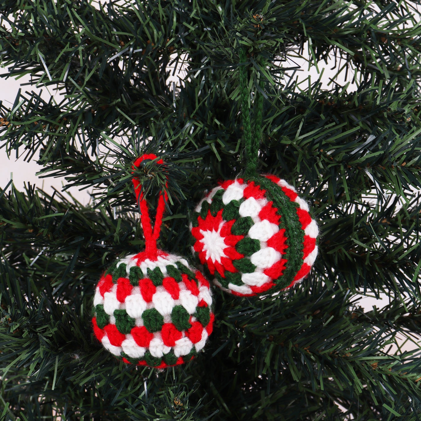 Christmas Baubles Crochet Kit