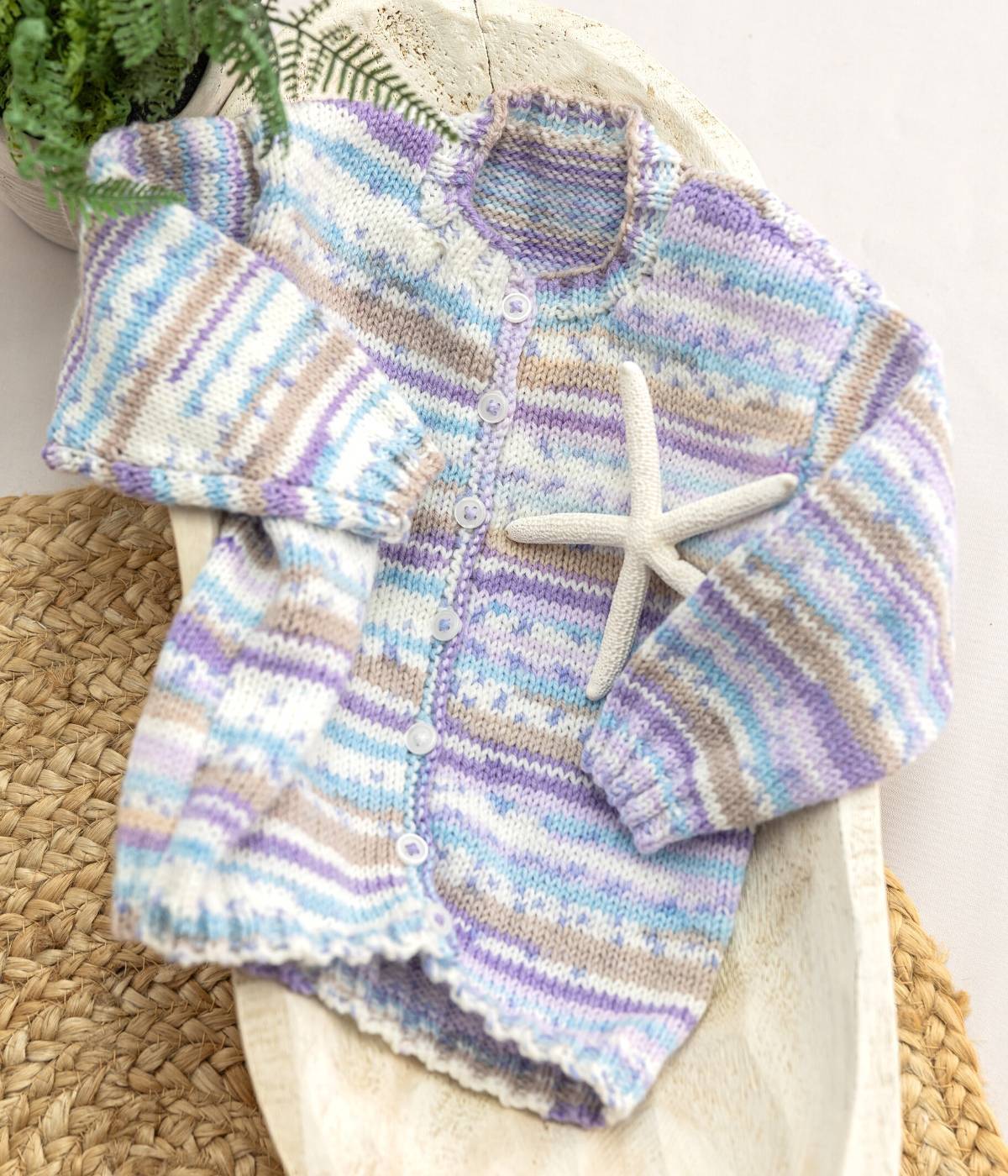 Knitting Pattern 2035 - Child's Cardigan In Emu Treasure Little Isle DK