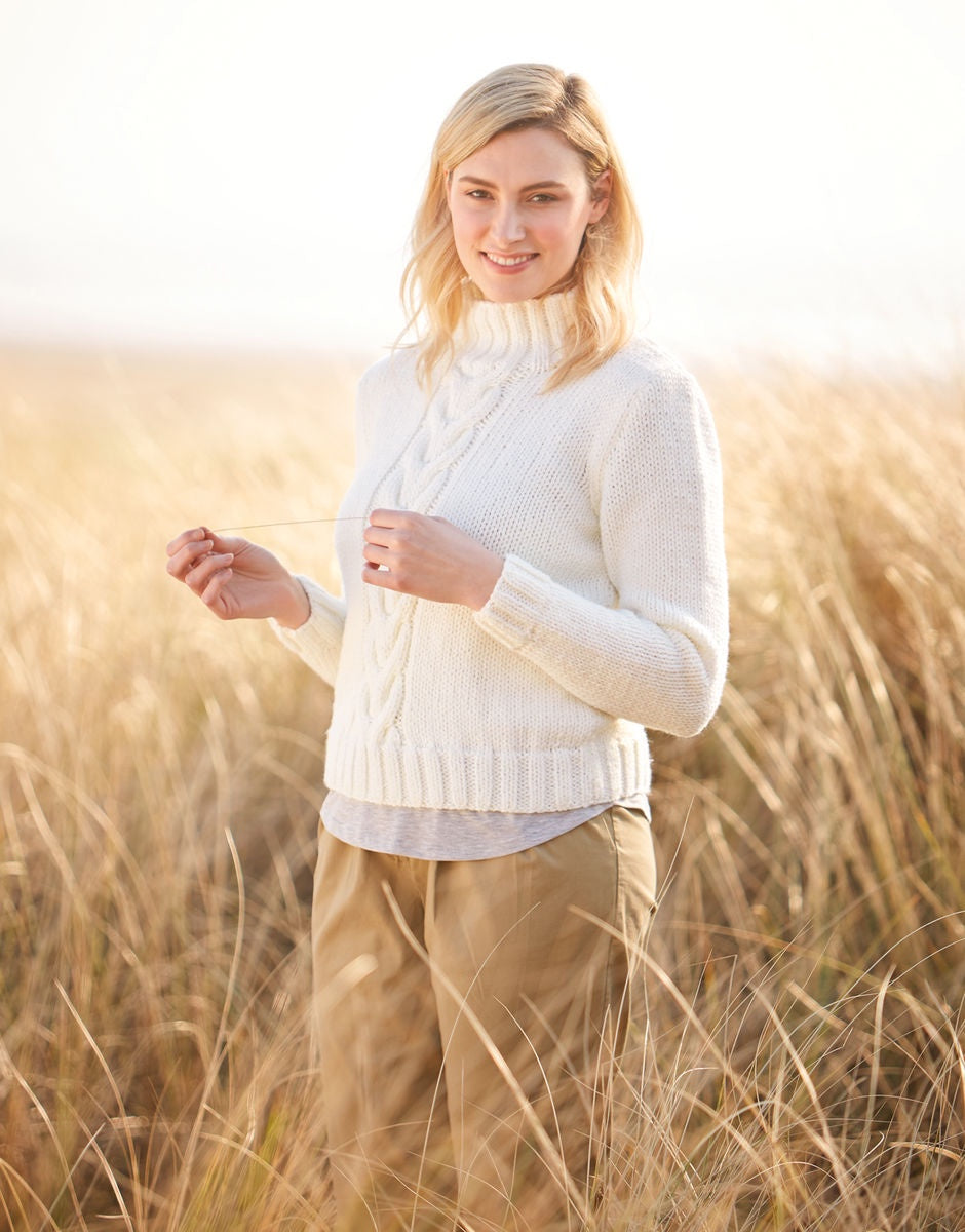 Knitting Pattern 10008 - SWEATER IN BONUS CHUNKY