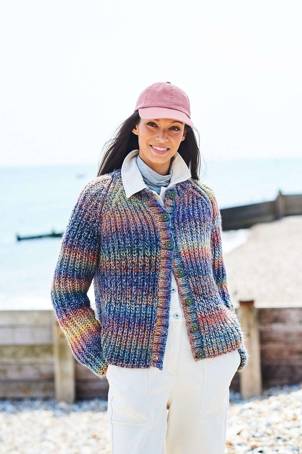Knitting Pattern 10021 - Sweater & Cardigan in That Colour Vibe Chunky