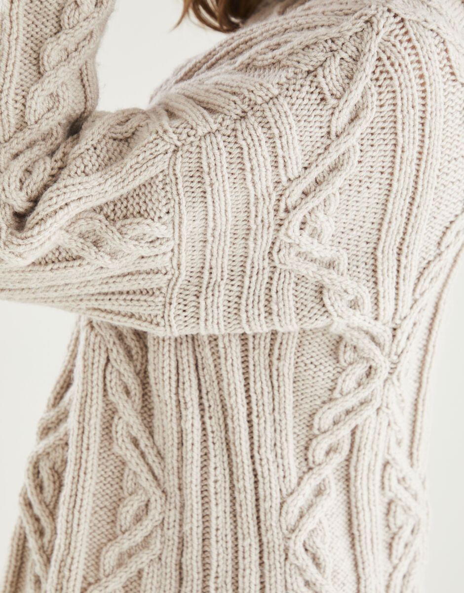 PDF Knitting Pattern 10607 DIAMOND CABLE SWEATER IN HAYFIELD