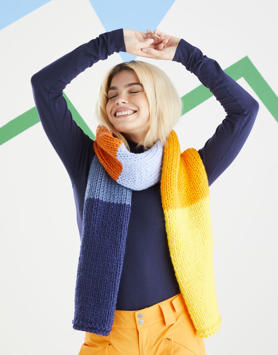 PDF - Knitting Pattern 10621 - SKI LIFT SCARVES IN BONUS SUPER CHUNKY