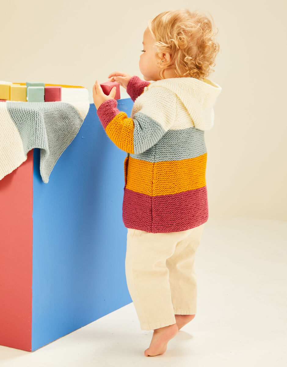 Knitting Pattern 5492 - COLOUR BLOCK DUFFLE AND BLANKET IN SNUGGLY DK