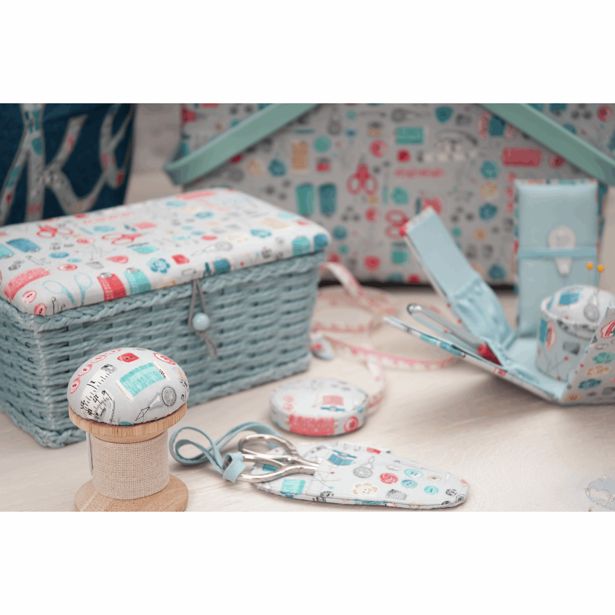 SEWING BOX - WOVEN BASKET - STITCH IN TIME