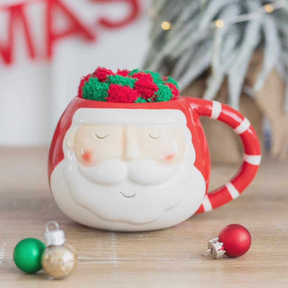 CERAMIC SANTA MUG & FLUFFY SOCKS - GIFT SET