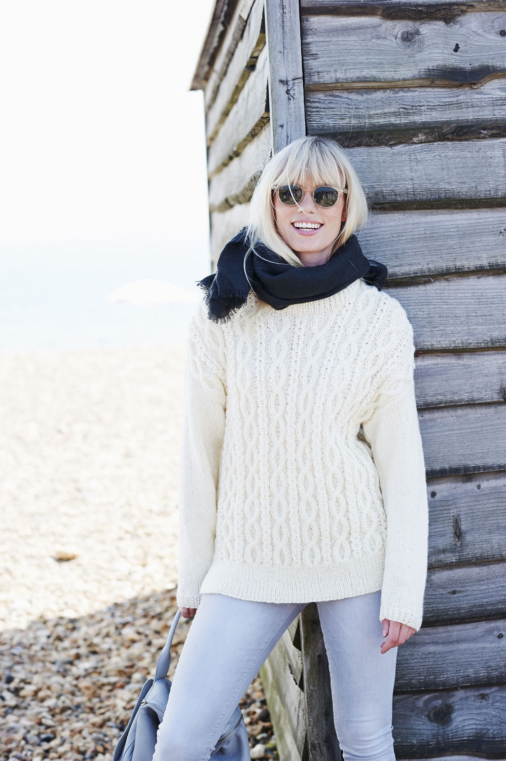 Knitting Pattern 9440 - Sweaters in Life Aran