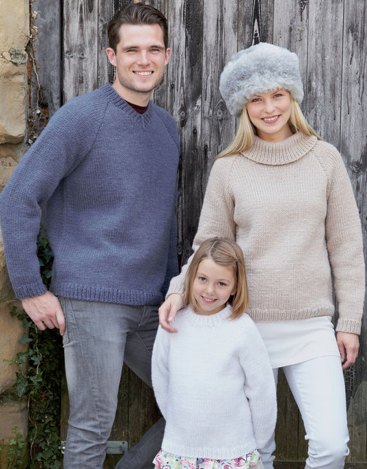 Knitting Pattern 9701 - SWEATERS IN HAYFIELD CHUNKY WITH WOOL