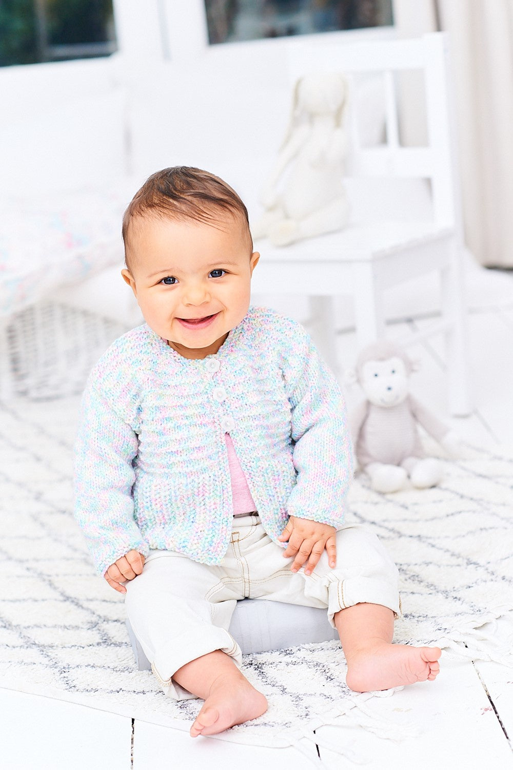 Knitting Pattern 9978 - Cardigans in Bambino DK, Sweet Dreams