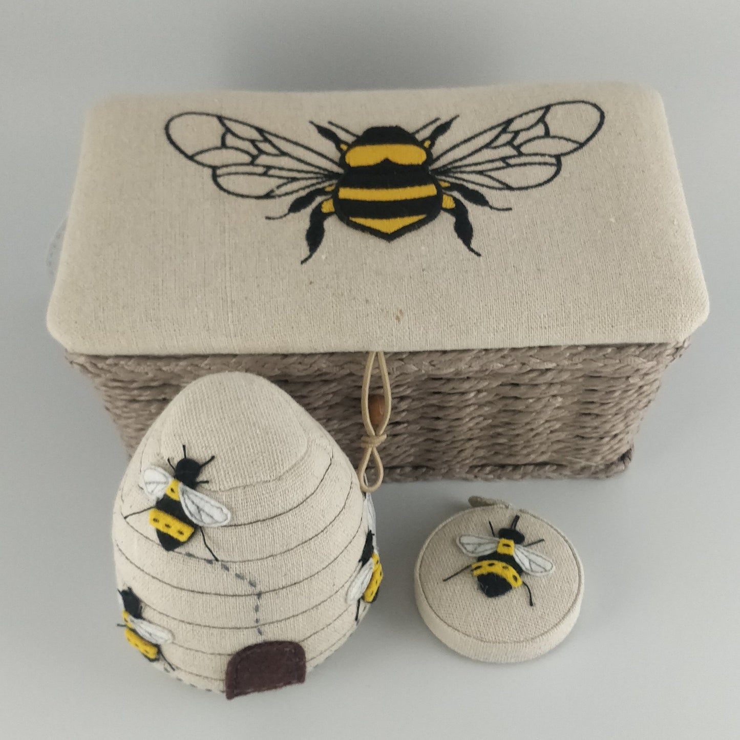 SEWING BOX GIFT SET - LINEN BEE